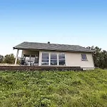 Дом отдыха 3 Bedroom Lovely In Hol *