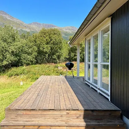 Hermosa Casa De 3 En Hol *