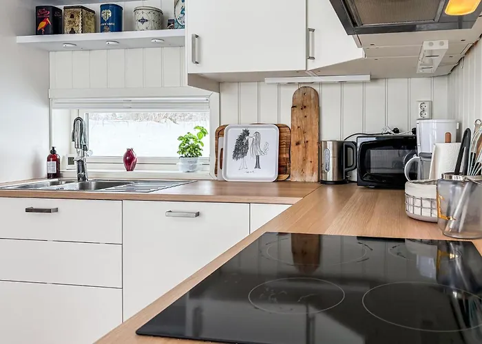 3 Bedroom Lovely In *